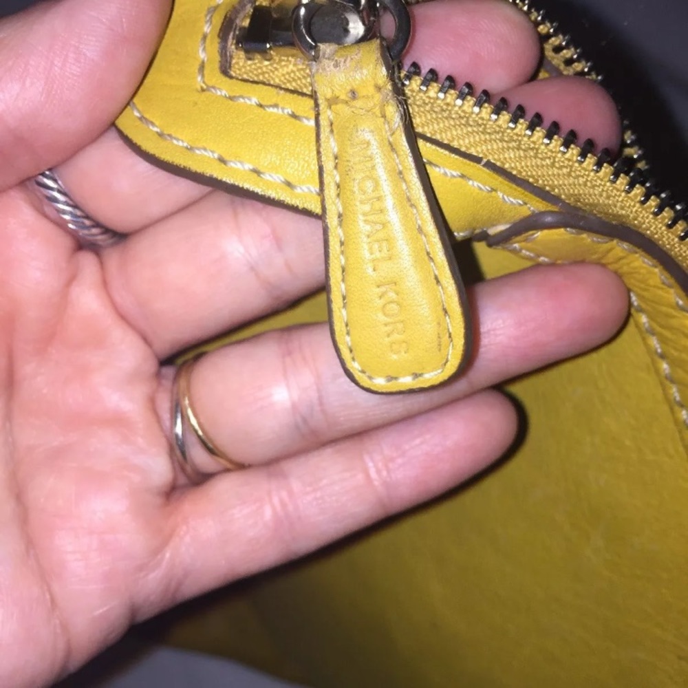Michael Kors hobo shoulder bag - Picture 4 of 6